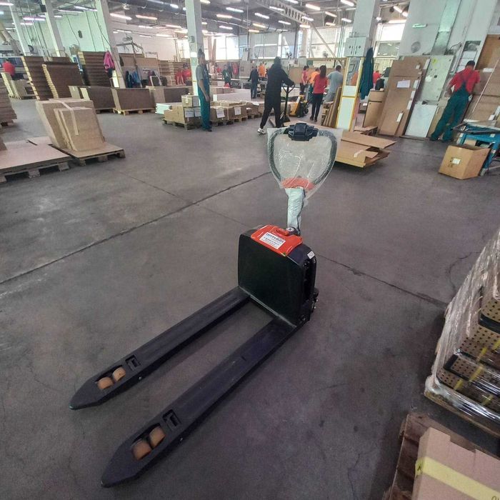 Електрическа палетна количка ЕР модел F4