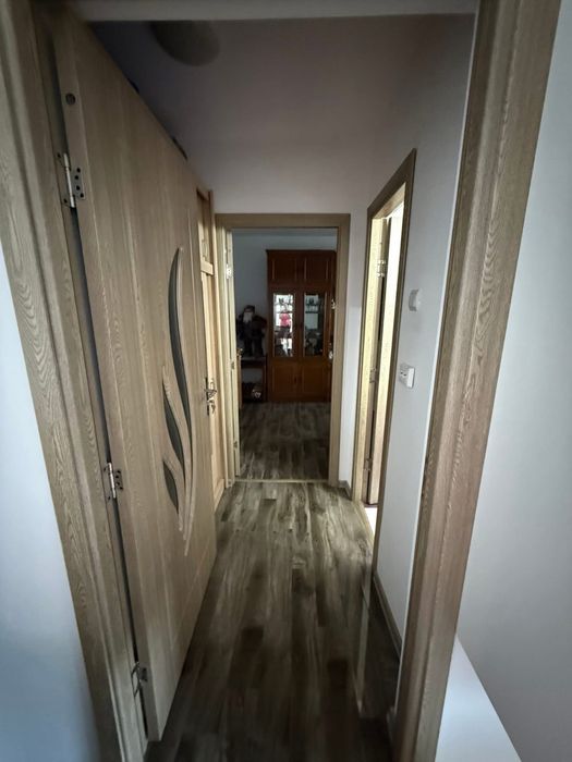 Vând Apartament 2 camere în Petrila