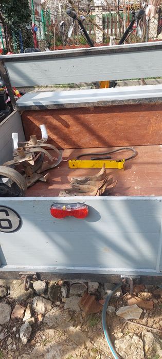 Мотофреза с ремърке