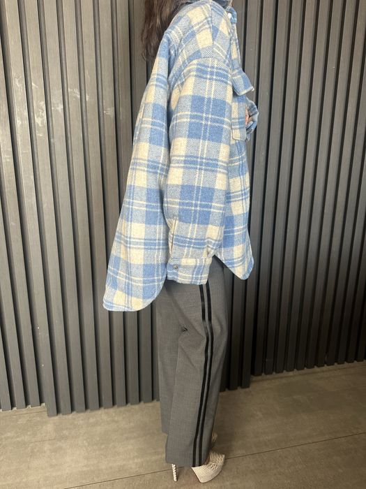 Продавам тренчкод