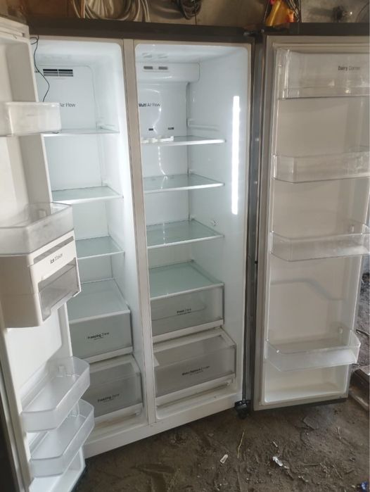 Продам холодильник Samsung