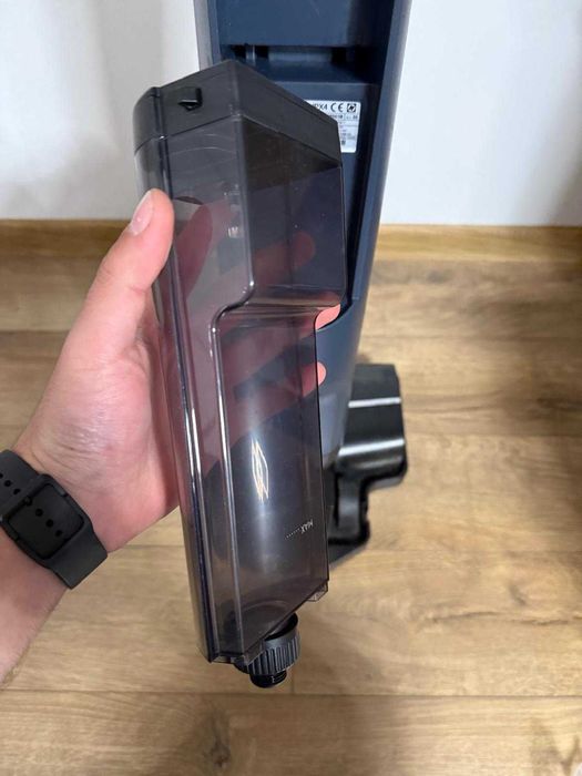 Aspirator AEG AW81U3DB Ultimate 8000 Wet & Dry