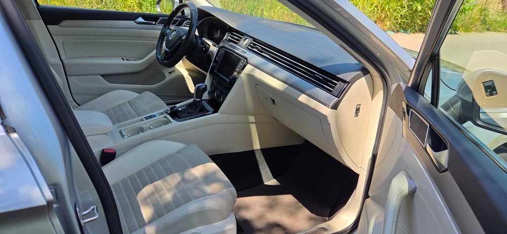 Volkswagen Passat B8 2.0TDI 2016г.