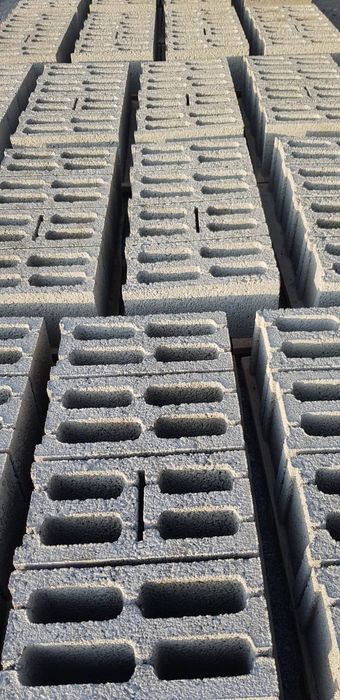 Пескоблоки стеновые и заборные