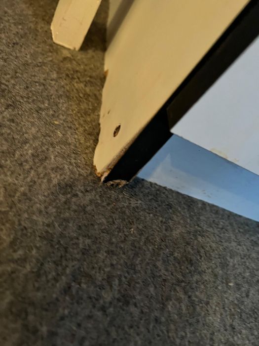 Шкаф для одежды с выдвижными ящиками