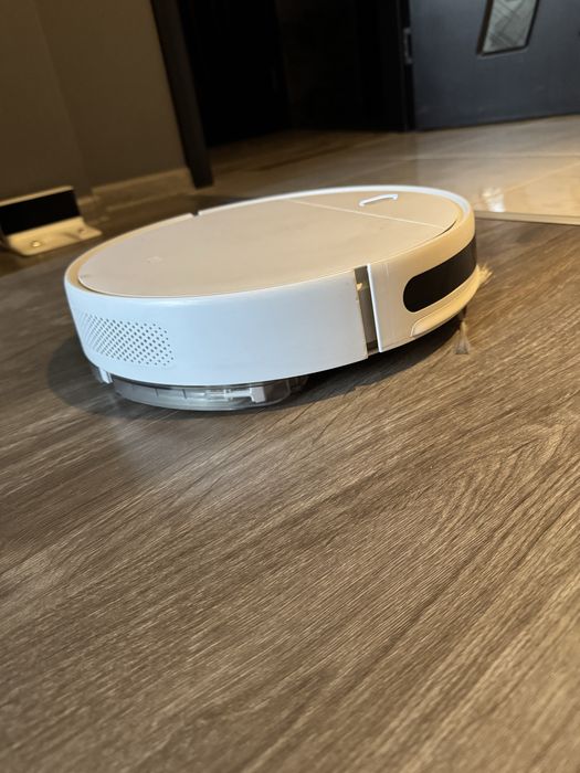 Xiaomi Mi Robot Vacuum-Mop Essentials
