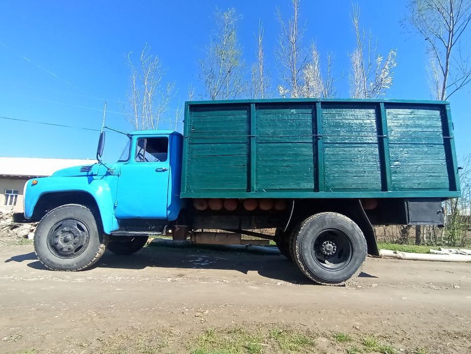 ЗИЛ 130 sotiladi