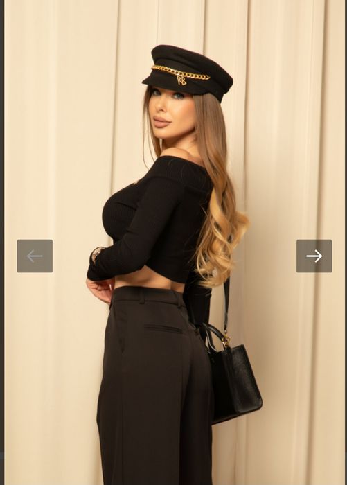 Къса блуза Alessa Алеса