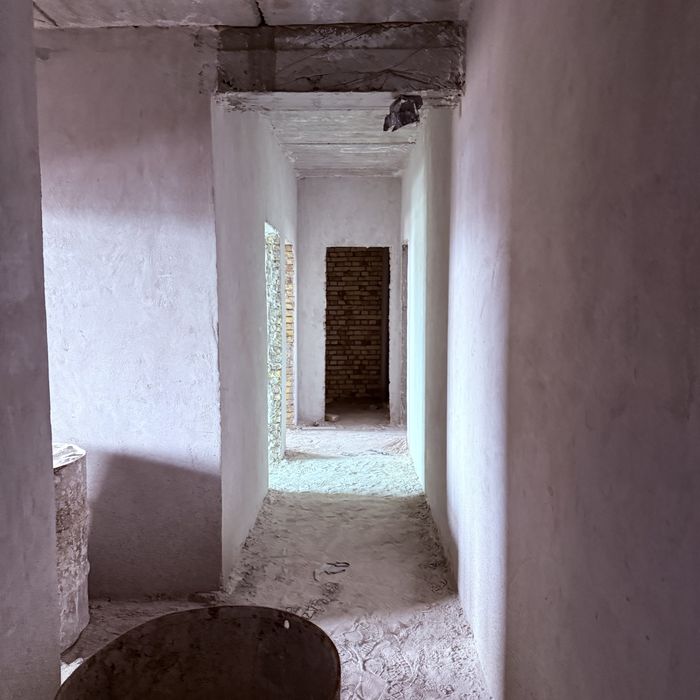 Урганч шахар А.Темур кучаси 60/1-уй, 70.11кв. 3 хонали хонадон