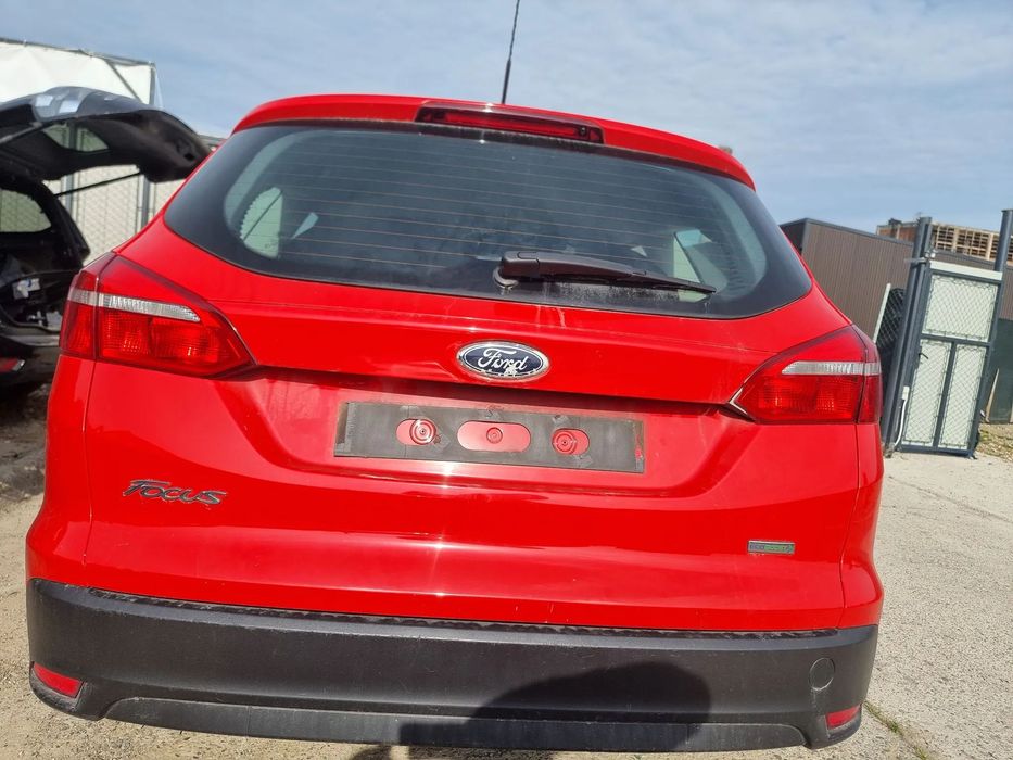 Dezmembrez / Dezmembrari / Piese / Accesorii Ford Focus 3 Hatchback/Break