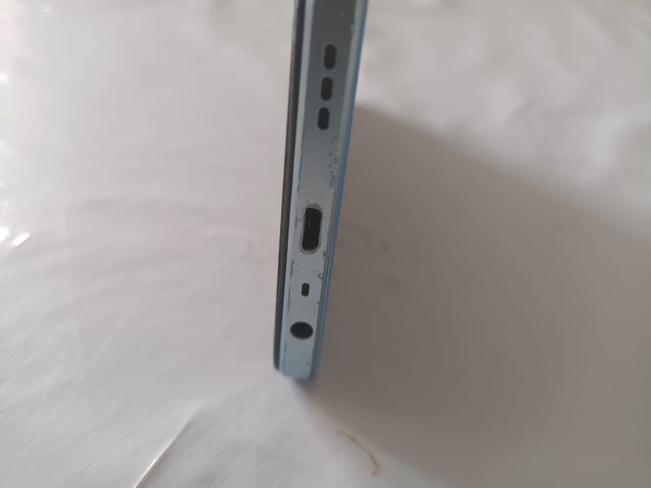 Продам телефон оппо а17про