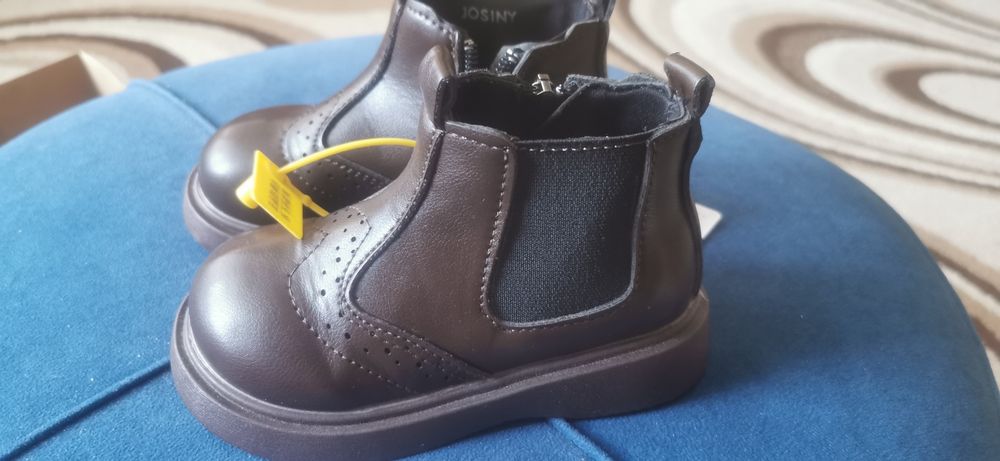 Новые детские ботинки демисезон