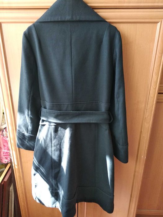 Женская одежда пальто манго