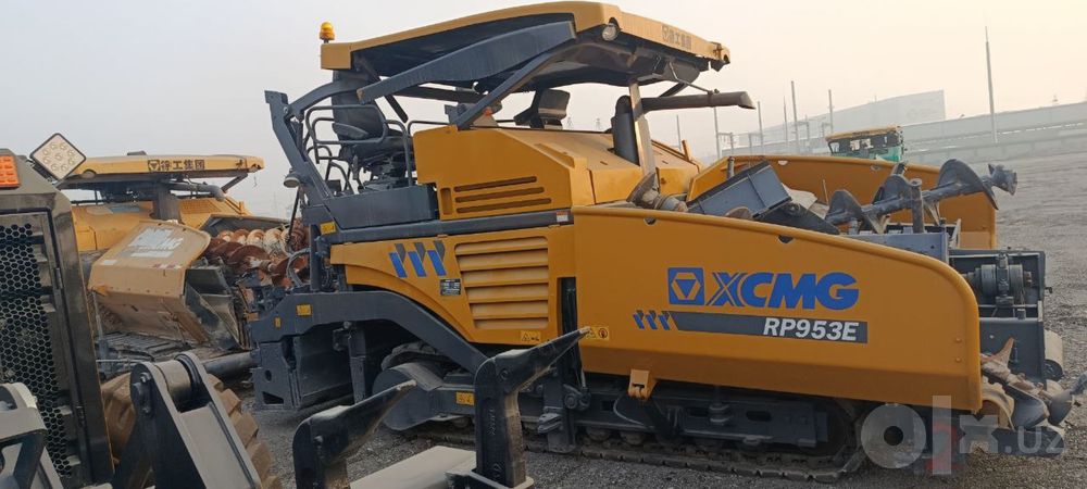 Асфальтоукладчик XCMG 9,5 метрлик срочно сотилвотди