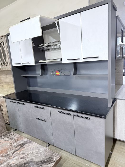 Кухонный гарнитур.