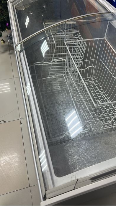 Продаю морозилку
