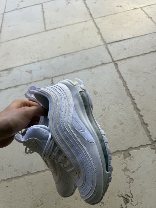 Nike Air Max 97 „Triple White” – mărimea 37, ca noi