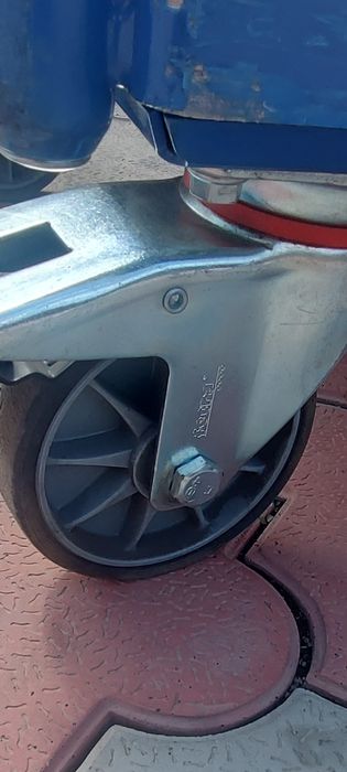 Передвижная тележка для СТО