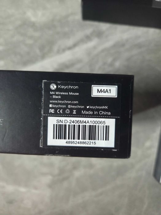 Mouse gaming keychron m4