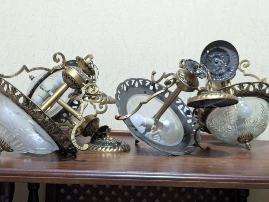 Комплект классических люстр (4 люстры)