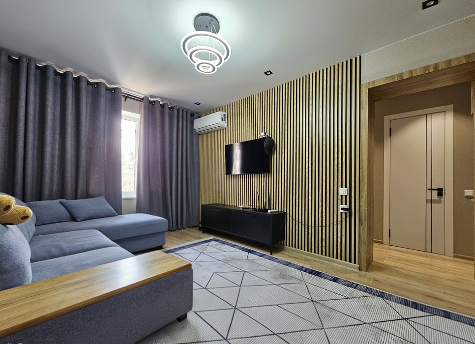 Метро Хамза улица Мукими продаю Однокомнатную