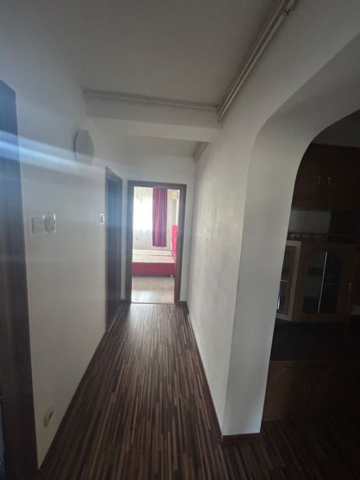 Apartament 4 camere de închiriat | 3 dormitoare | 2 băi | Loc de parcare | Mall Plaza – Drumul Taberei | 800 €/lună
