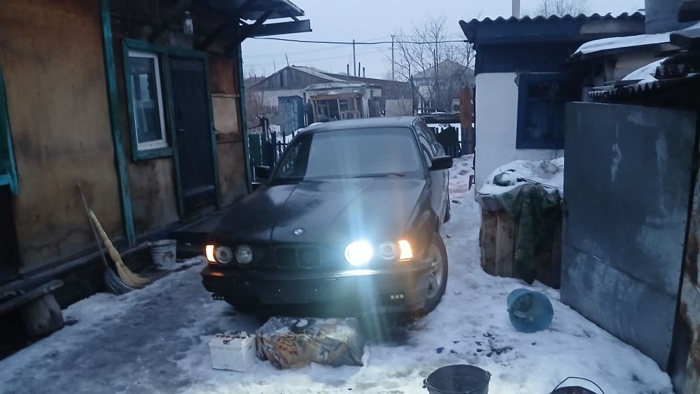 Продам бмв е 34 целиком не на разбор