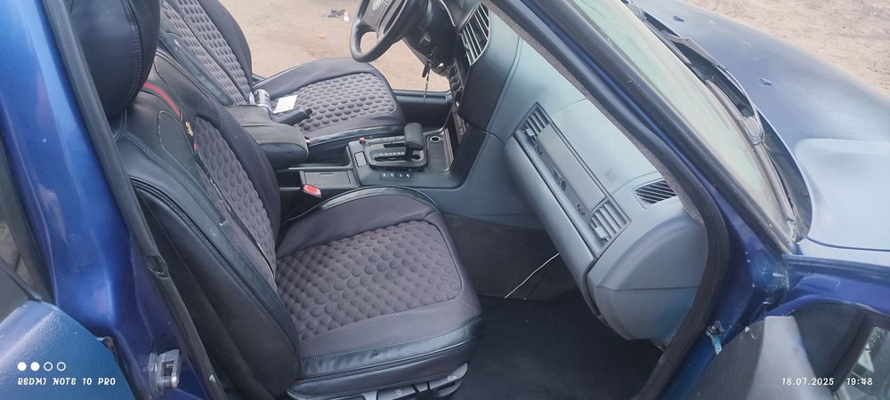 Продам автомобиль БМВ