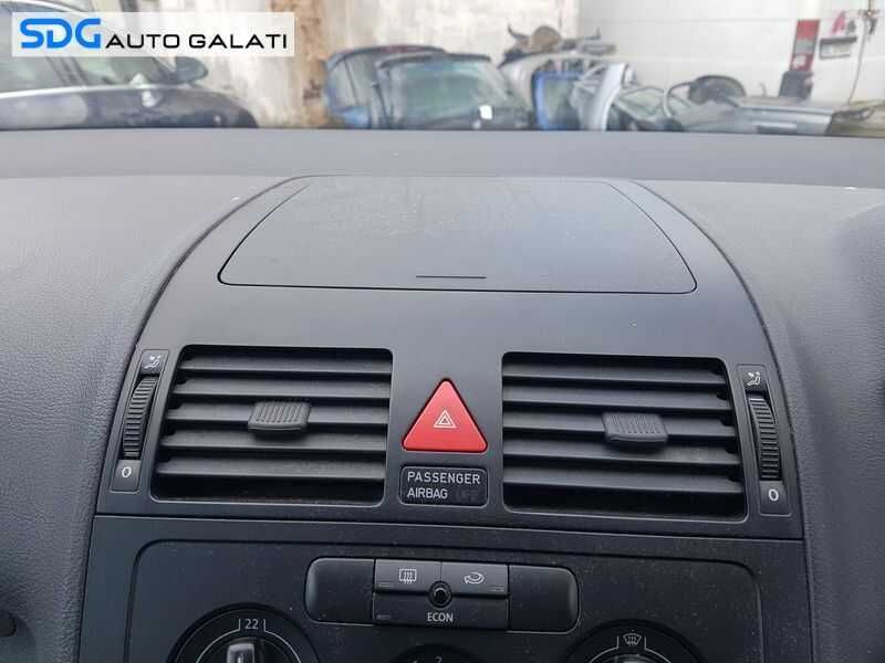 Set Gura Grila Grile Ventilatie Aerisire Bord Centrala VW Touran 2003 - 2010