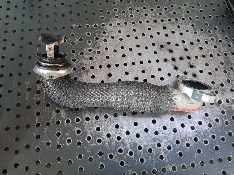 conducta egr 1.4 hdi 8hr peugeot 206 207 208  citroen c3  19351h01
