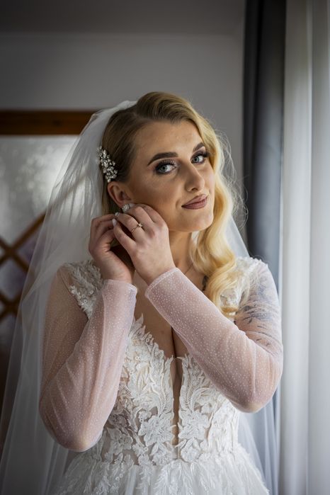 Rochie de mireasa superba