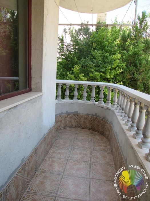 Дава се под наем Тристаен апартамент в Бургас, Лазур - 118 кв.м за 612 € - Снимка #14