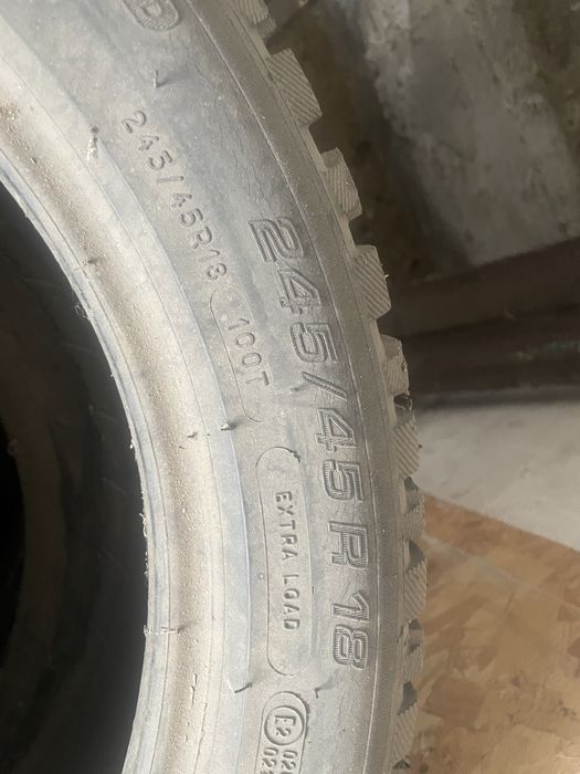 Продам зимние шины