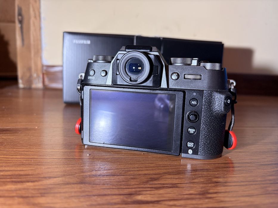 fujifilm x-t50 Charcoal Silver в гаранция