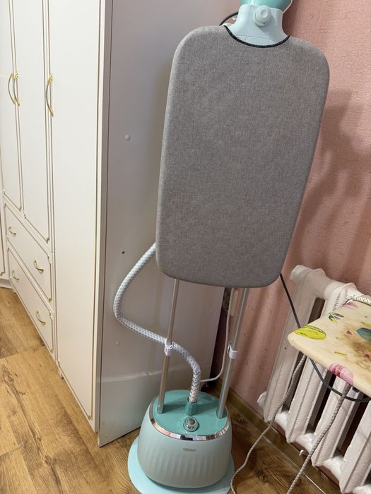 Продам паровый утюг