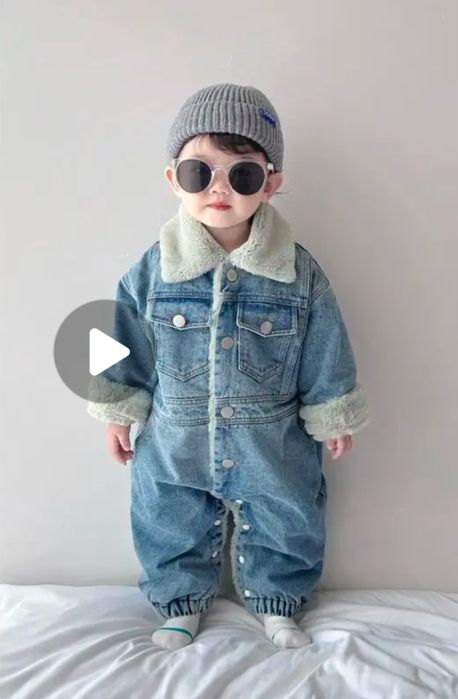 Комбинезон весенний, новый