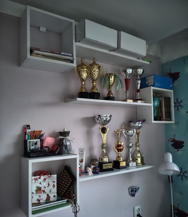 Продам новые полки