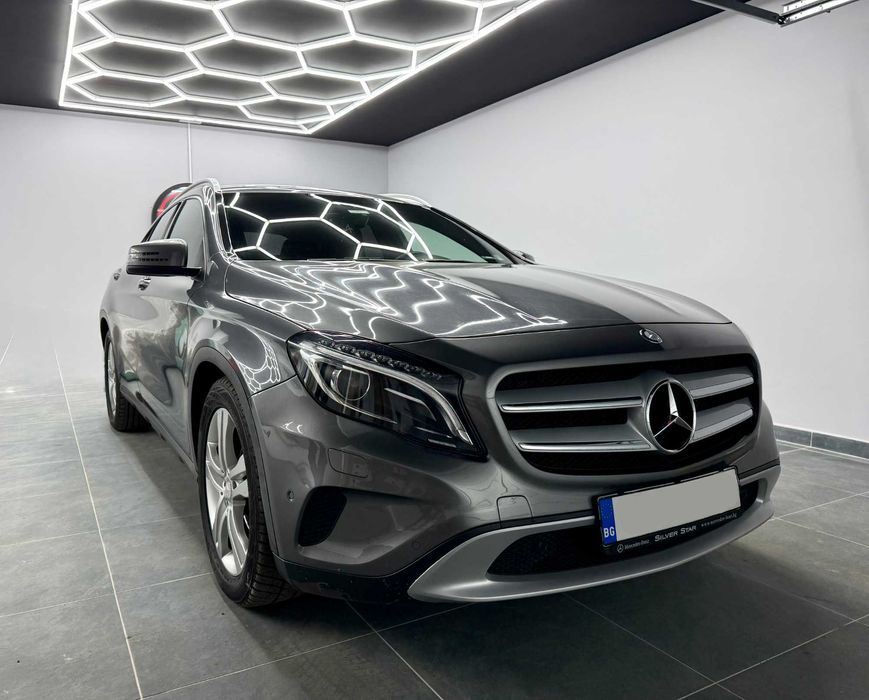 Mercedes GLA200 Full