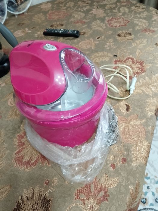 Мороженница  бу,в отличном состоянии