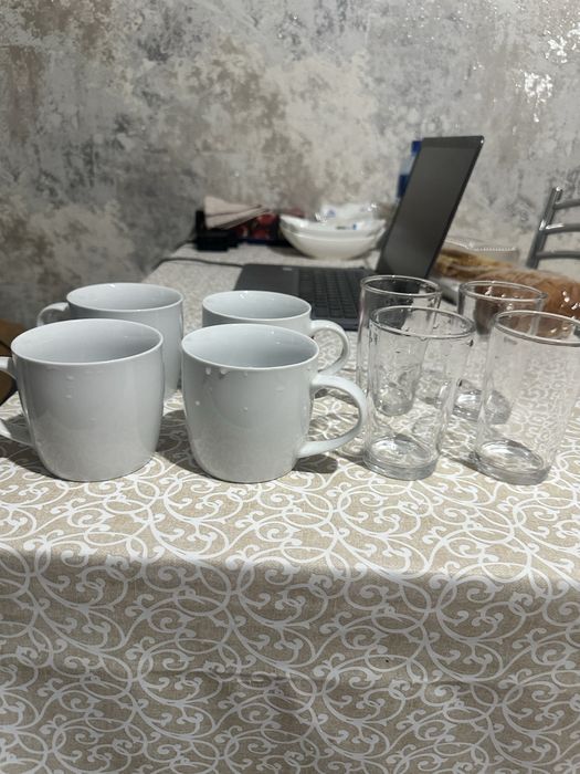 Стаканы и бокалы