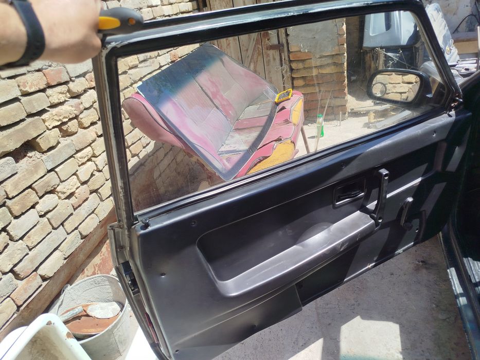 Двери в сборе со стеклами