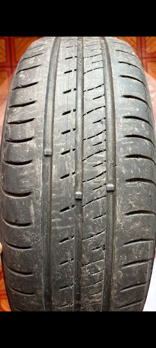 Продам летний комплект резины