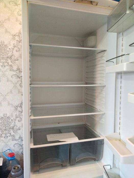 Холодильник 40000