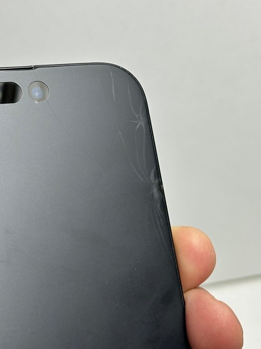 Продам Айфон 15 Plus 128г