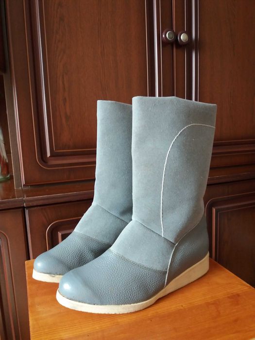 Сапоги зимние, серые, новые