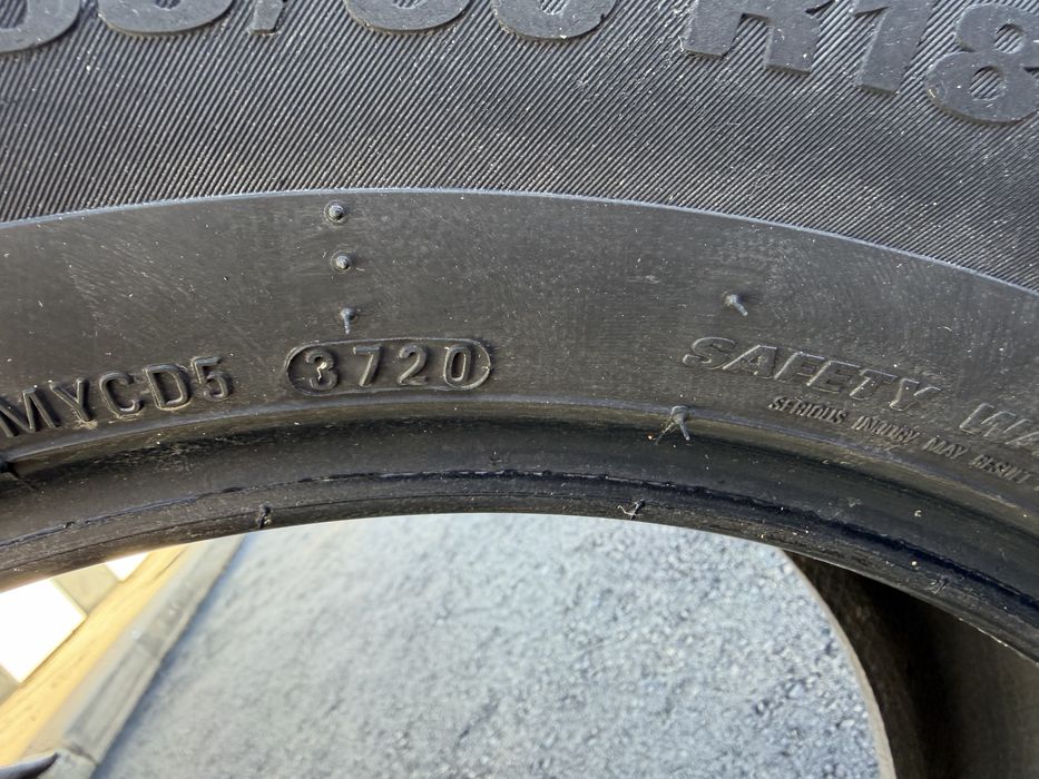 Продам резину 235/60 R18