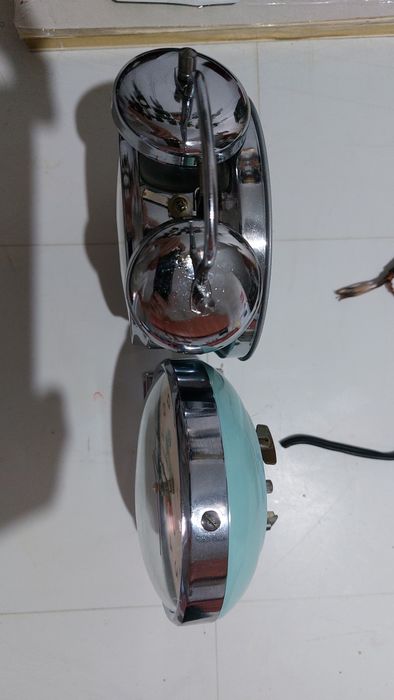 ceas de masă Diamond  și JH China