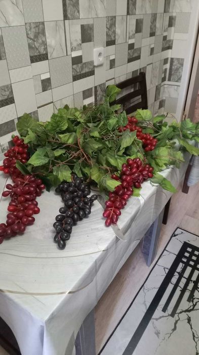 Искуственное растение винограда