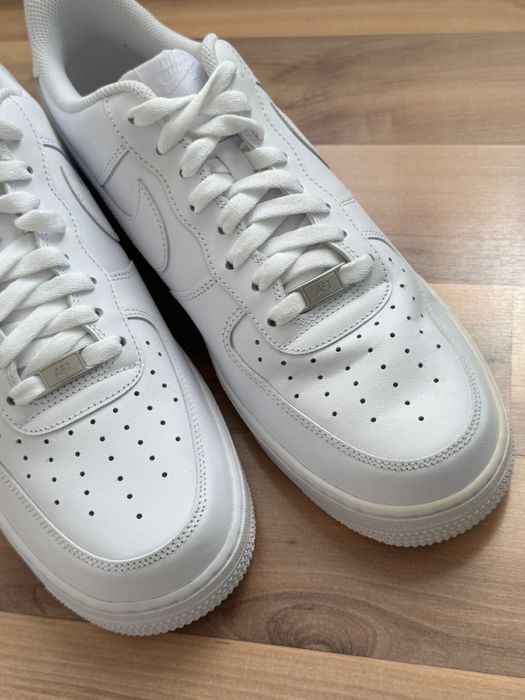 Продам новые AirForce.