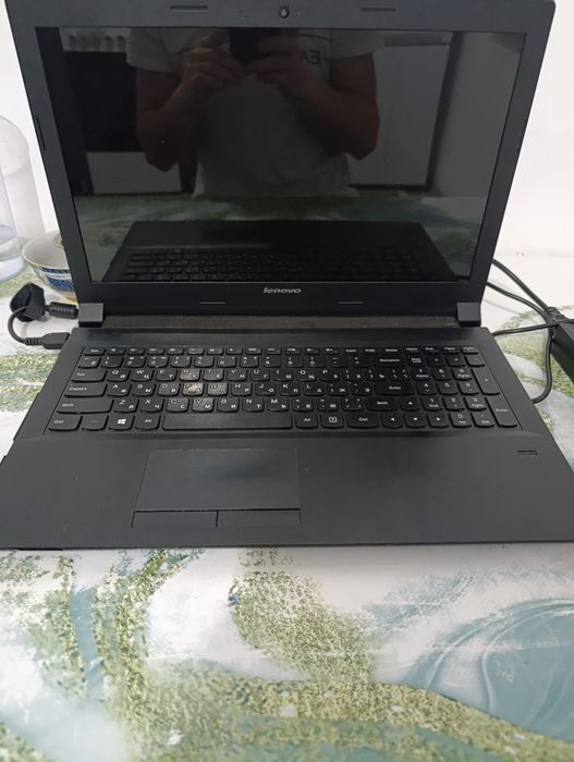 Продам ноутбук леново